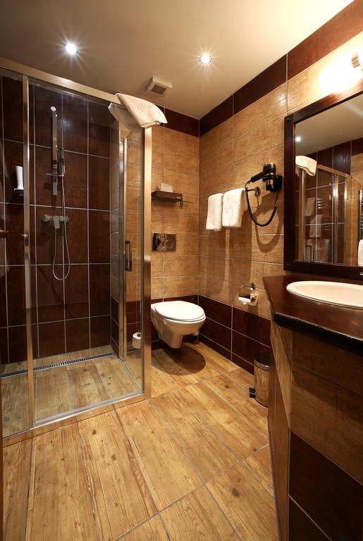 Apartments & Suites Zluta Hruska Plzen Ngoại thất bức ảnh