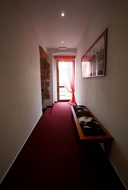 Apartments & Suites Zluta Hruska Plzen Ngoại thất bức ảnh