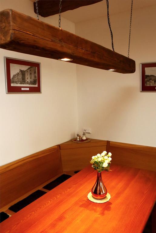 Apartments & Suites Zluta Hruska Plzen Ngoại thất bức ảnh